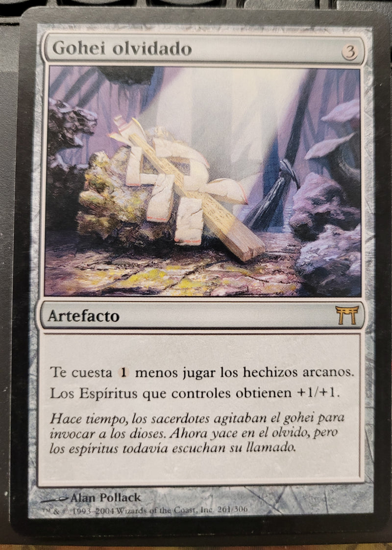 Long-Forgotten Gohei [Champions of Kamigawa] (Spanish)